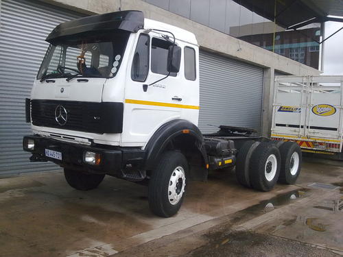 Mercedes truck 2632 #7